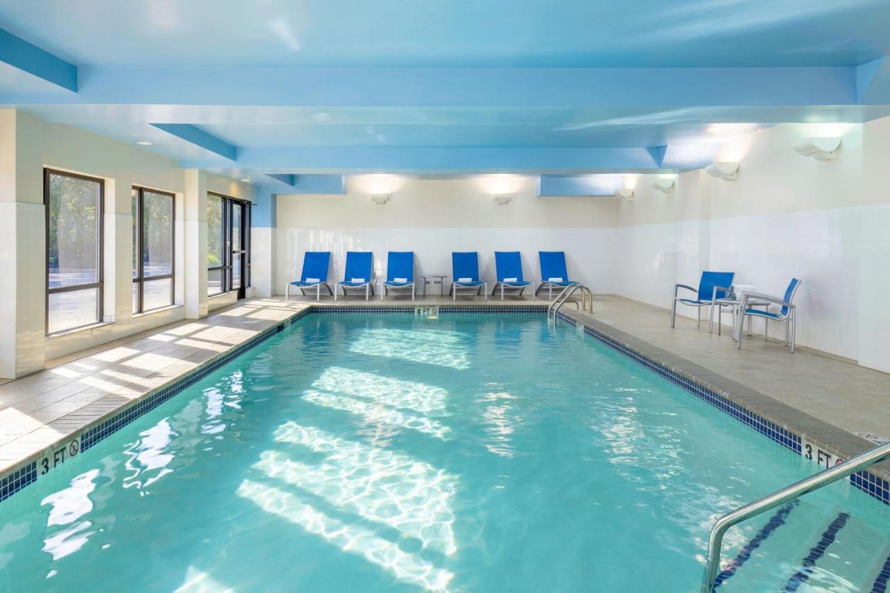 Towneplace Suites By Marriott Йорк Екстериор снимка
