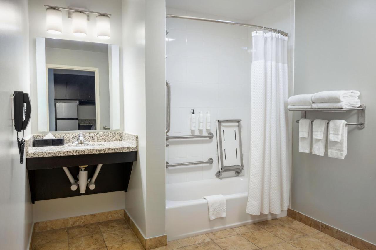 Towneplace Suites By Marriott Йорк Екстериор снимка