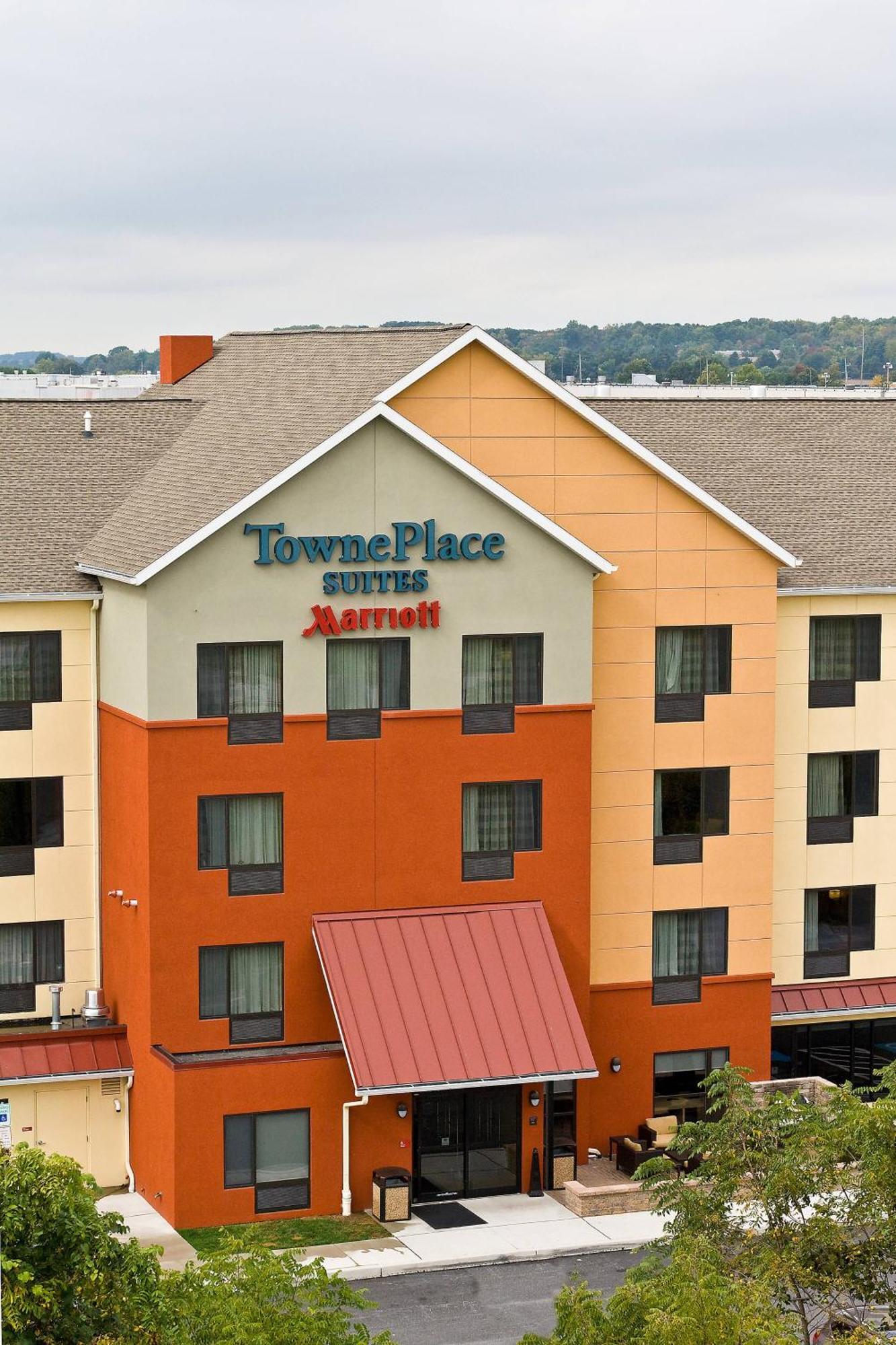Towneplace Suites By Marriott Йорк Екстериор снимка